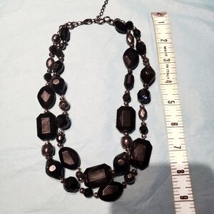 Black chunky necklace